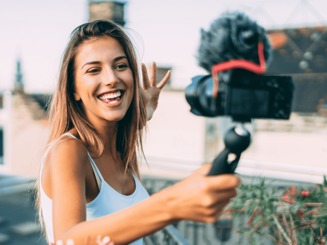 Best Cameras for Vlogging in 2025