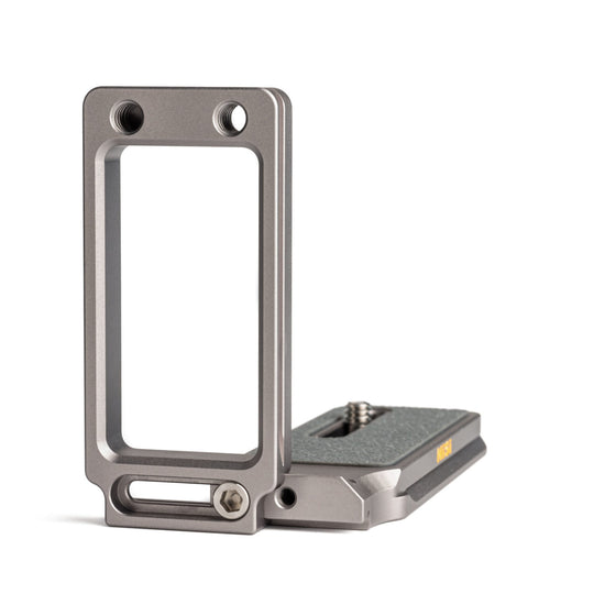 NiSi PRO NLP-S Adjustable L Bracket (Tripod mount point at the front of the camera base)