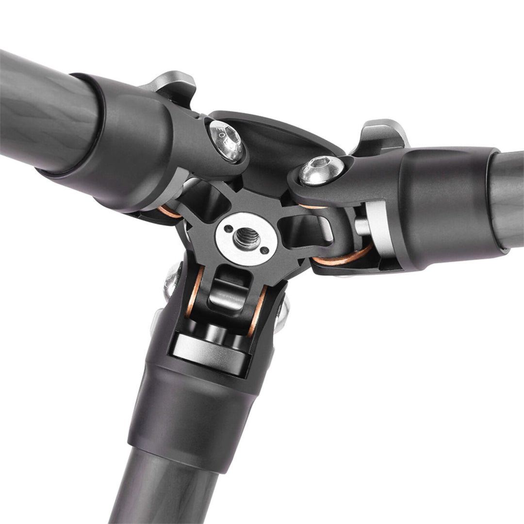 Leofoto LS-223C Ranger Series 3 Section Carbon Fibre Tripod with LH-25LR (Lever Release) Ball Head