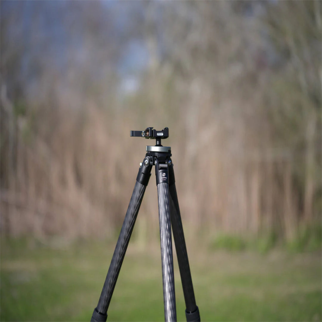 Leofoto ST-323CX Carbon Fibre Outdoors Tripod with Integrated Lever-Control Ballhead