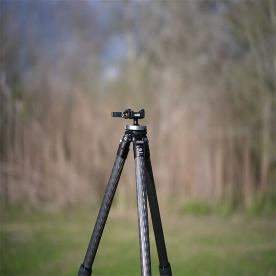 Leofoto ST-323CX Carbon Fibre Outdoors Tripod with Integrated Lever-Control Ballhead