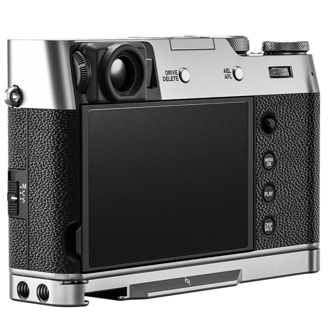 Leofoto LPF-X100VI L-Bracket ��� Silver for Fujifilm X100VI & X100V