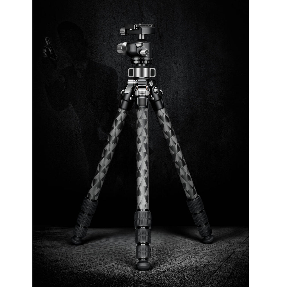 Leofoto LQ-324C Mr.Q Series 4 Section Carbon Fibre Tripod with LH-40LR (Lever Release) Ball Head