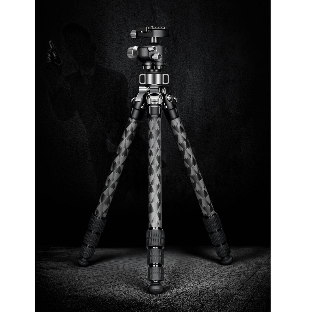 Leofoto LQ-324C Mr.Q Series 4 Section Carbon Fibre Tripod with LH-40LR (Lever Release) Ball Head