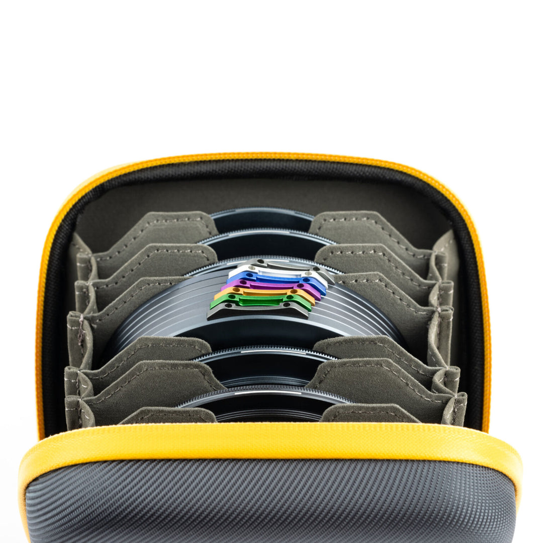 NiSi JetMag Pro Landscape ND Kit 82MAG Magnetic Filter Kit (FS ND 3 Stop, FS ND 6 Stop, FS ND 10 Stop, TC CPL, 67mm/72mm/77mm/82mm Adaptors, Two Front Caps, Back Cap, Caddy Pouch)