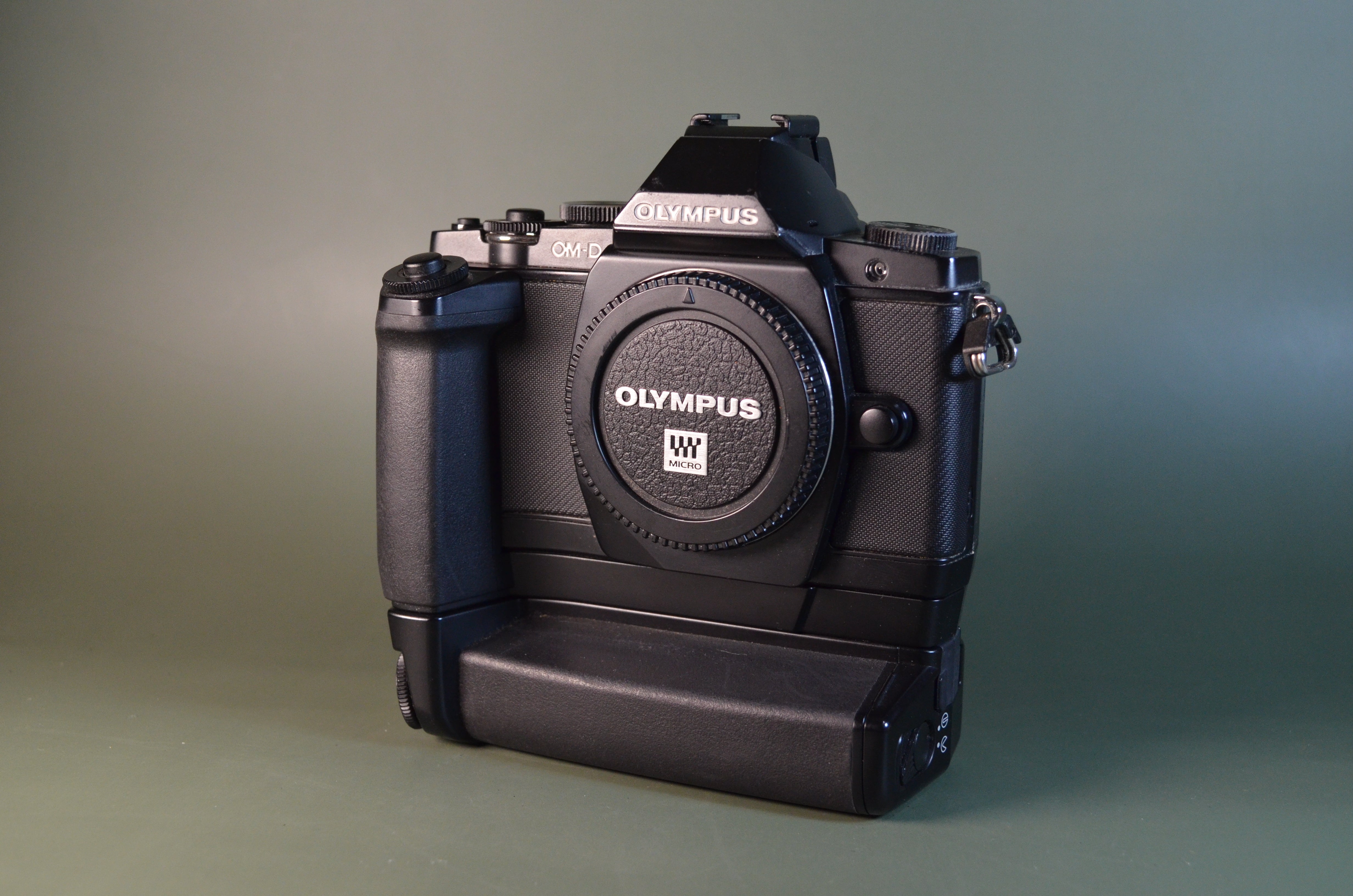 OLYMPUS omd em10 ジャンク品 OLYMPUS OM-D E-M10 Mark II ジャンク品 - メルカリ
