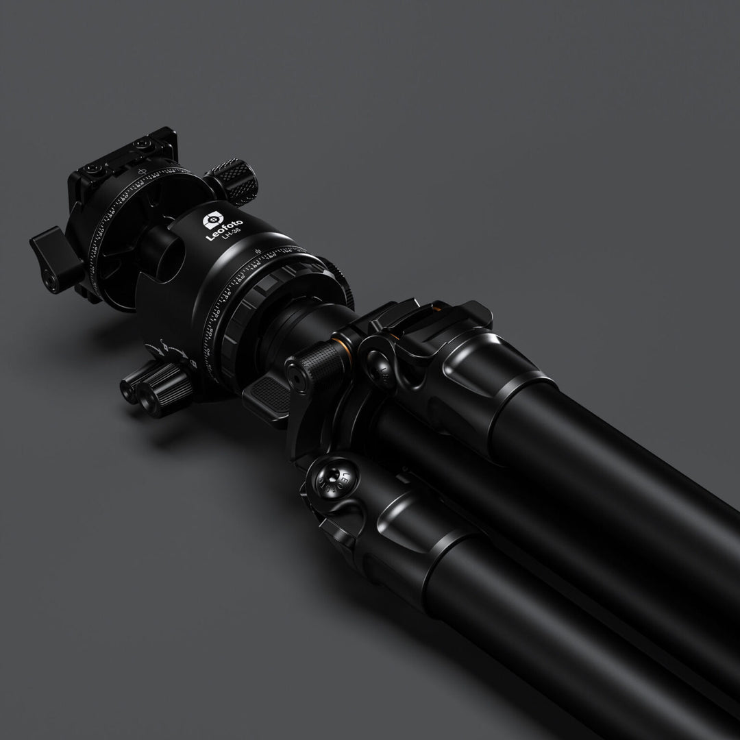 Leofoto LG-324C Black 4 Section Water Resistant Carbon Fibre Tripod with LH-40R Ball Head