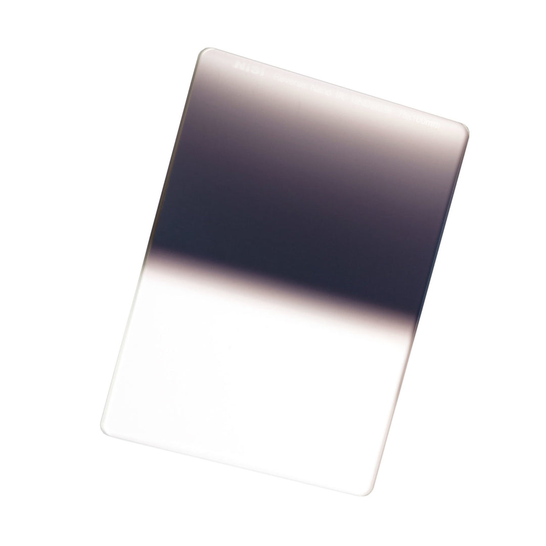 NiSi 75x100mm Nano IR Reverse Graduated Neutral Density Filter ��� ND8 (0.9) ��� 3 Stop