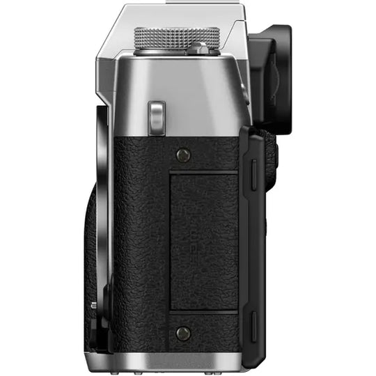 Fujifilm X-T30 III with XC 13-33mm f/3.5-6.3 OIS Lens - Silver