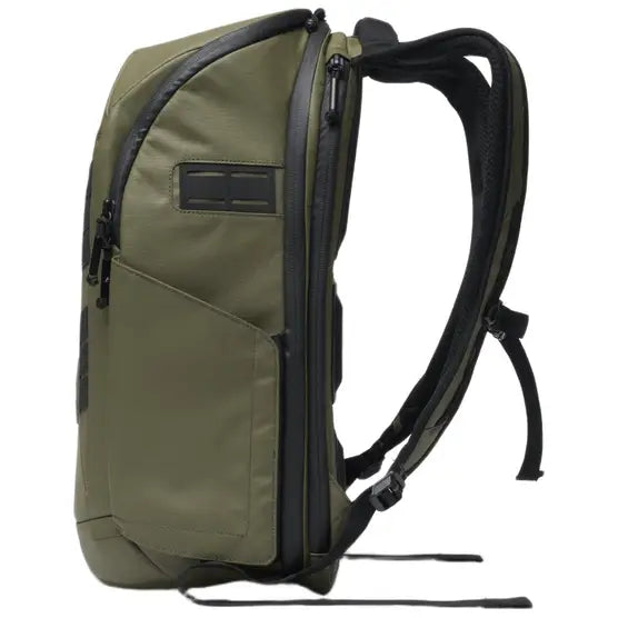 Nomatic McKinnon Camera Pack 25L + Ladder + Divider Kit - Ranger Green