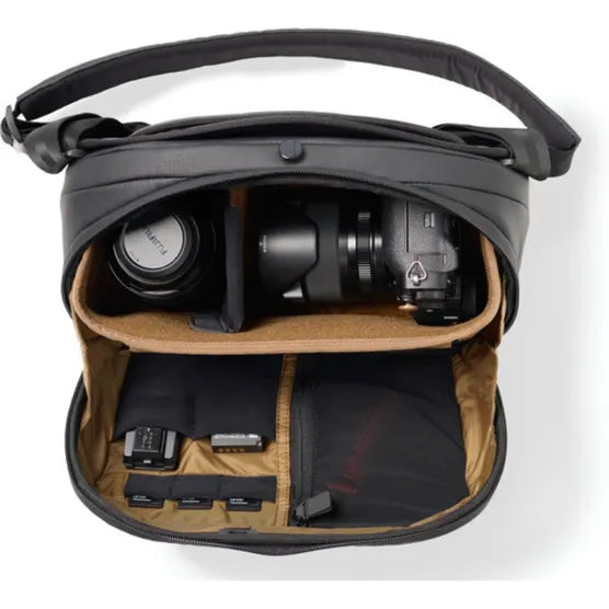 Nomatic McKinnon Sling 8L - Black