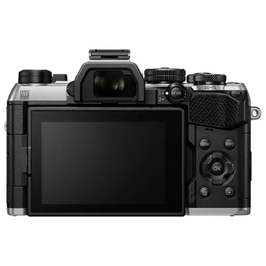 OM System OM-5 Mark II Silver Body w/14-150mm f/4.0-5.6 Mark II Lens Compact System Camera