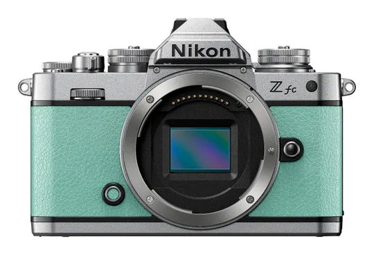 Nikon Z fc + Nikkor Z 28mm f/2.8 (SE)