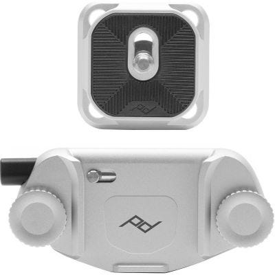 Peak Design Clutch, quick-attaching hand strap - v3
