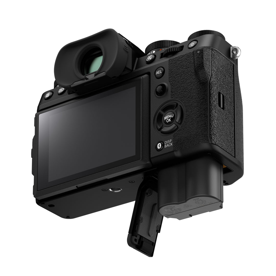 FujiFilm X-T5 Body Black Compact System Camera