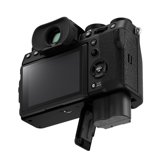 FujiFilm X-T5 Body Black Compact System Camera